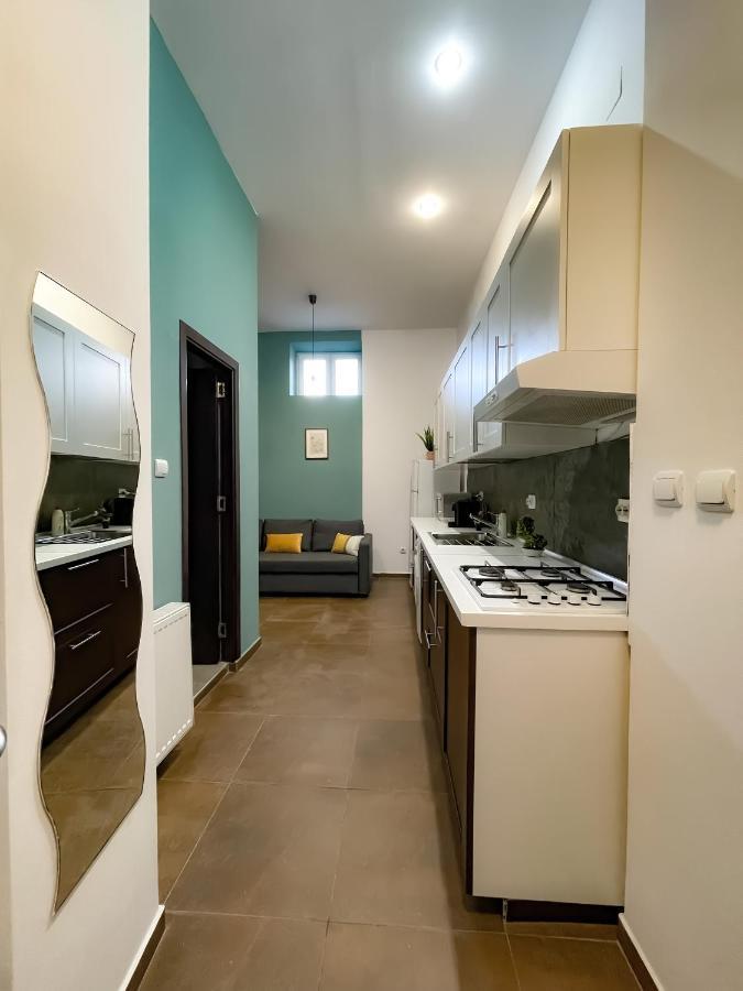 Ferienwohnung Cool Flat In The Heart Of Bucharest'S Fun And History Exterior foto