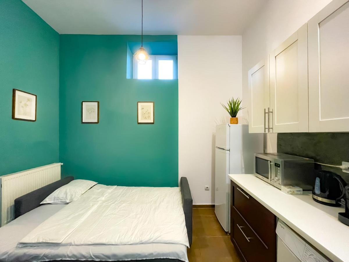 Ferienwohnung Cool Flat In The Heart Of Bucharest'S Fun And History Exterior foto